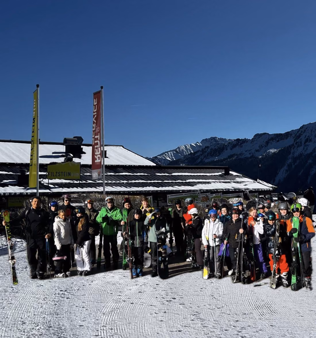 WOW groep bij de Filzsteinalm tijdens WOW in the Snow